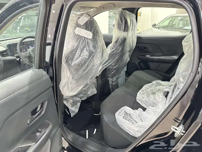 نيسان كيكس ستاندر الشكل الجديد 2025 10