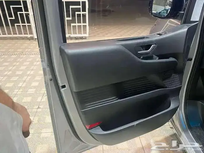 هيونداي ستاريا 9 راكب ديزل 7