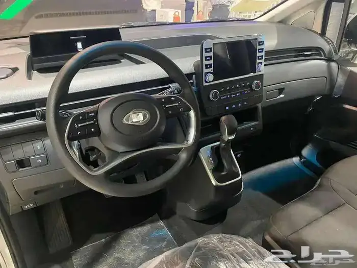 هيونداي ستاريا 9 راكب ديزل 11