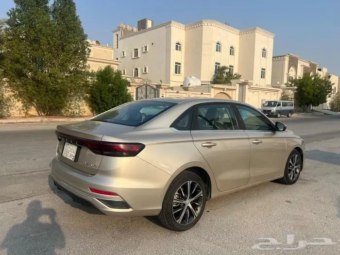 2023 جيلي أمجراند 1