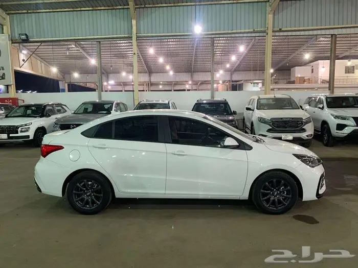 شيري اريزو 5 موديل 2025 4