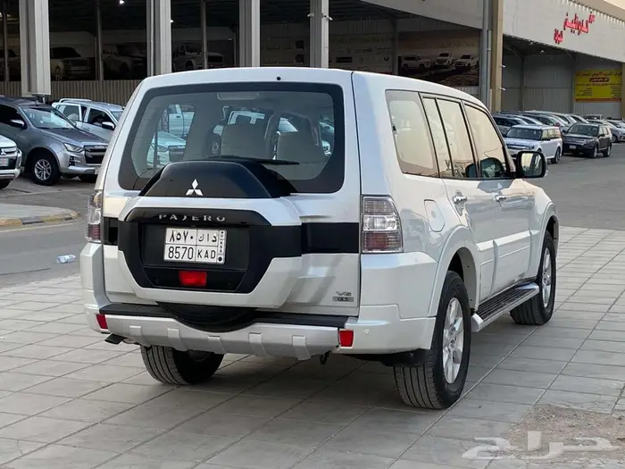 ميتسوبيشي باجيرو 2017 3
