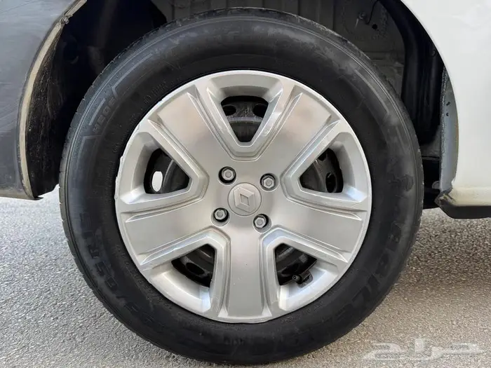 رينو دوكر 2019 نضيفه جدا 24