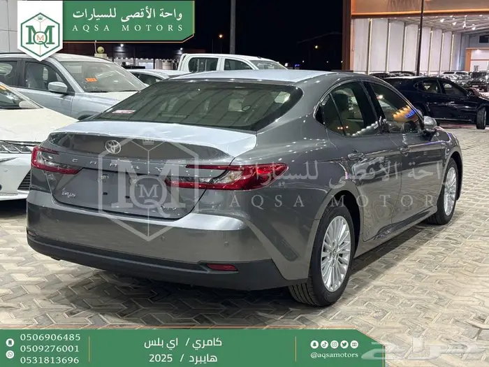 تويوتا كامري E بلس تيتانيوم هايبرد 2025 خصم خاص 28