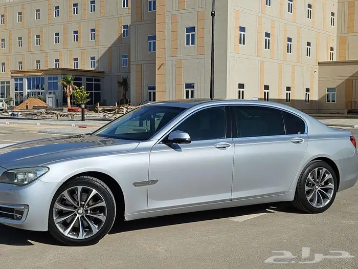 بي ام دبليو نظيف جدا مصين جاهز و السعر مناسب 22