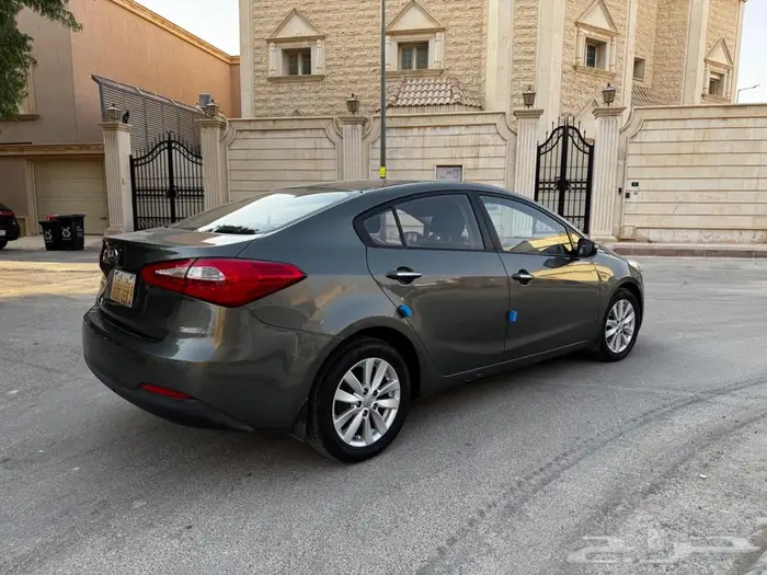 كيا سيراتو 2016 نص فل 11