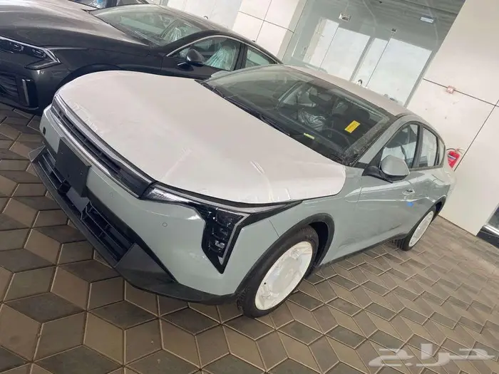 كيا K4 نص فل 2000 سي سي 2026 6