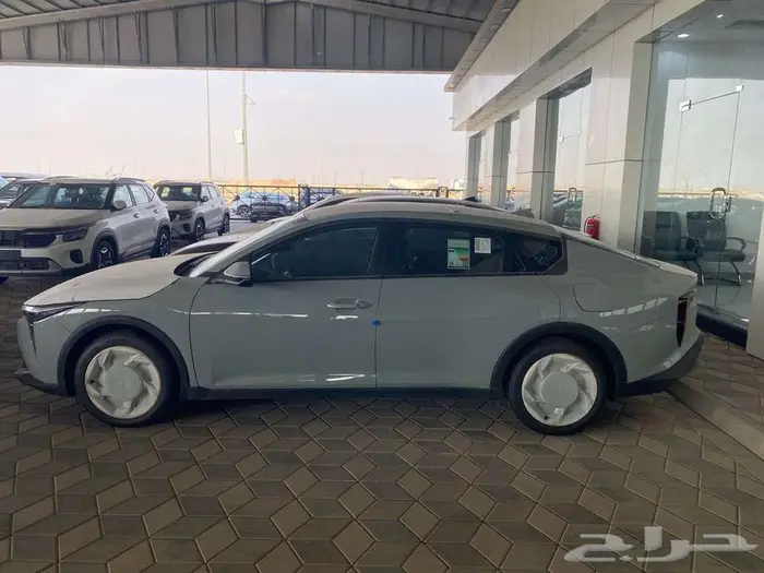 كيا K4 نص فل 2000 سي سي 2026 10