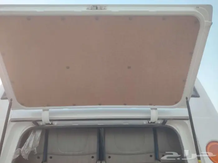 باص متسوبيشي مخزن 6