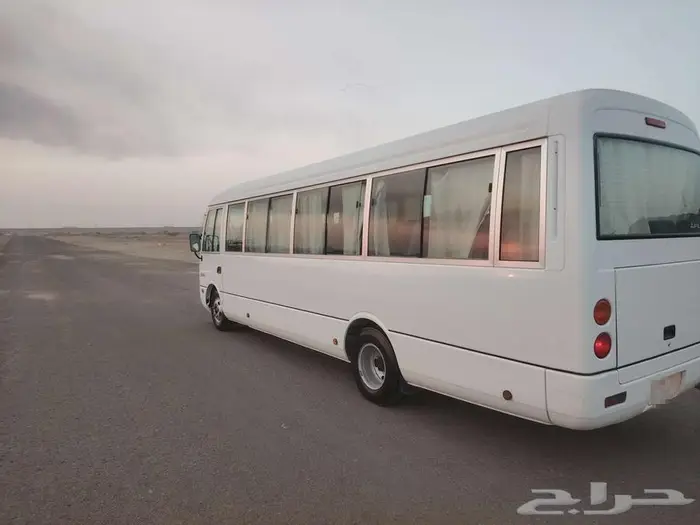 باص متسوبيشي مخزن 9