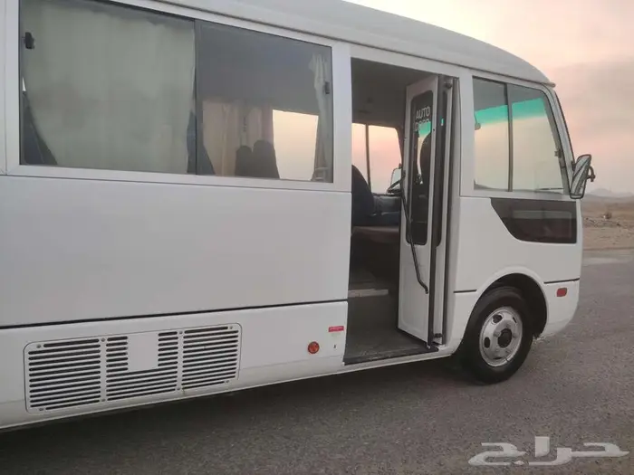 باص متسوبيشي مخزن 31