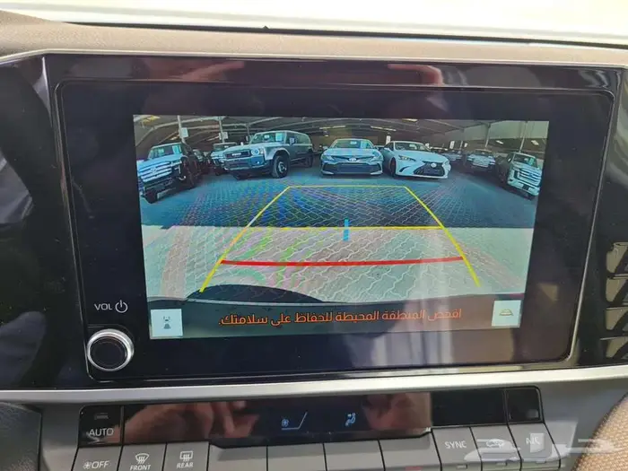 تويوتا كامري LE بنزين فتحة بصمة 2025 7