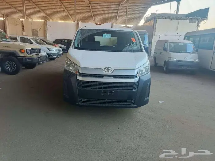 تويوتا هاي اس فان سقف منخفض يدوي أبيض ديزل 2026 خصم خاص 0
