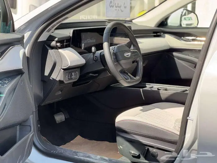فورد توروس 2026 - امبيانتي ستاندر .. ( كاش - تقسيط ) . 11