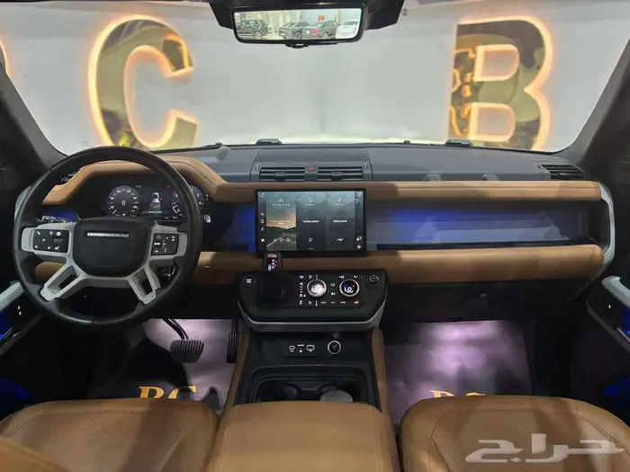 لاند روفر ديفندر 2024 فل كامل 8