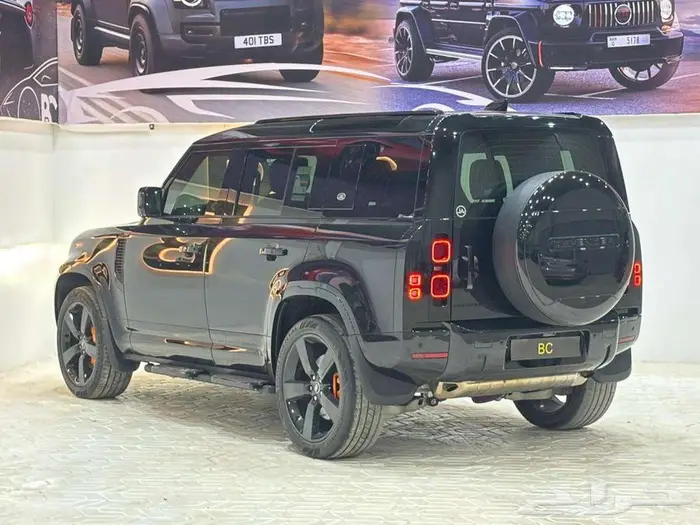 لاند روفر ديفندر 2024 فل كامل 5