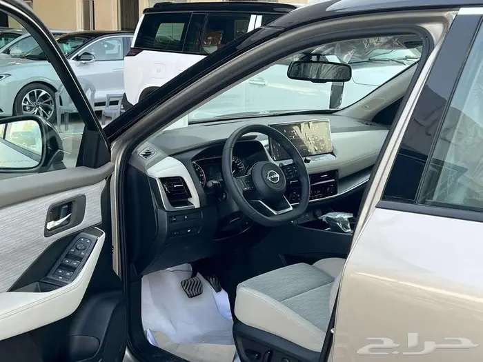 اكس تريل 2025 SV بلاس كاش واقساط 5