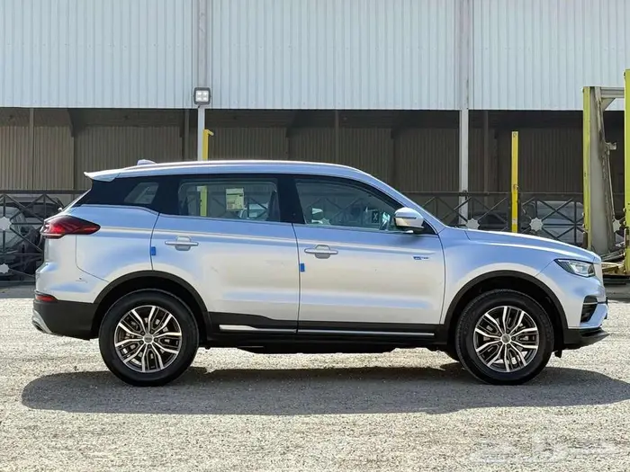 جيلي ازكارا 2021 9