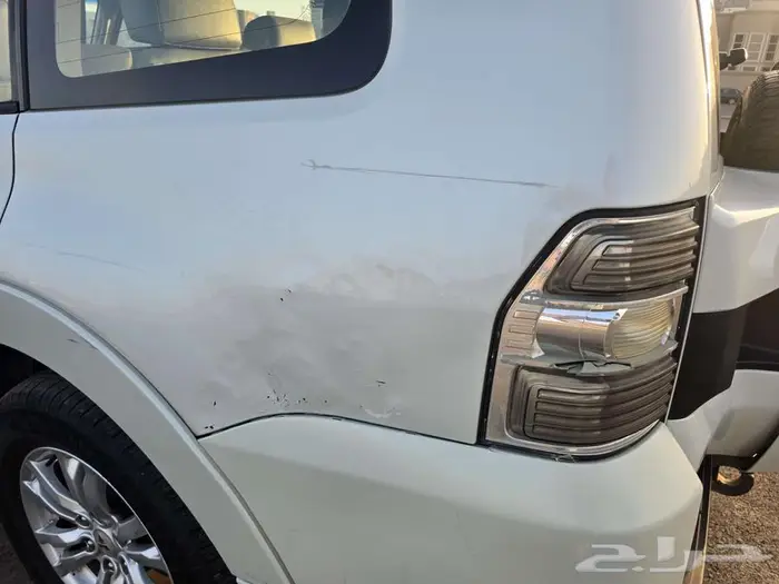 ميتسوبيشي باجيرو GLS 2