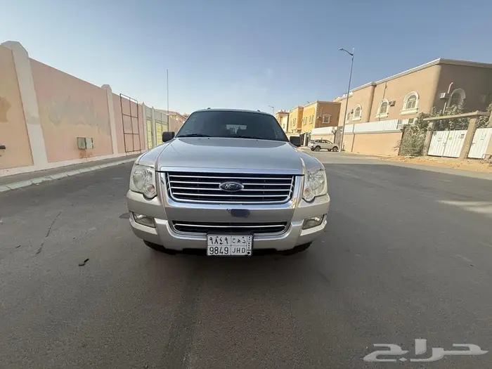 جيب فورد أكسبلورر 8