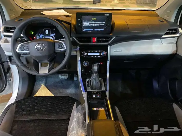 تويوتا فيلوز GLX 2025 أصفار شاشه كاميرا عبداللطيف جميل.. 10