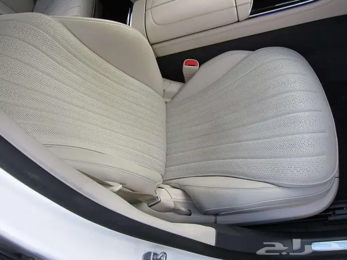 2022 Mercedes-Benz S 500 4MATIC 12