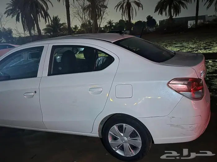 ميتسوبيشي اتراج 2019 للبيع المستعجل 3