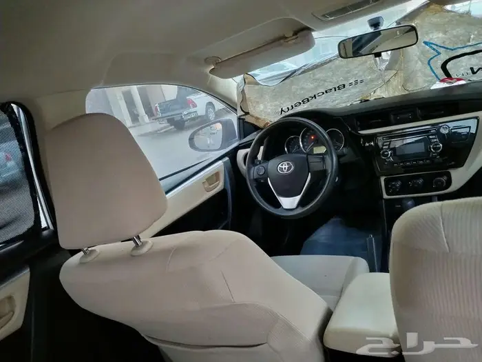 كورولا للايجار 2000 0