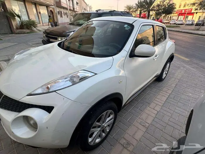 نيسان جوك موديل 2012 نظيفة 2