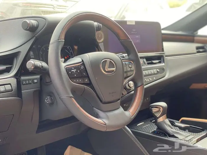 لكزس ES 350 CC بانوراما 2025 - خليجي - عرض نهايه العام 12