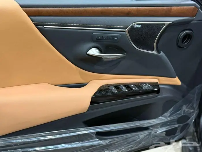 لكزس ES 350 DD فل كامل 2025 - عرض نهاية العام 7