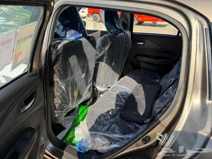 سوزوكي سويفت GLX فل موديل 2025 14