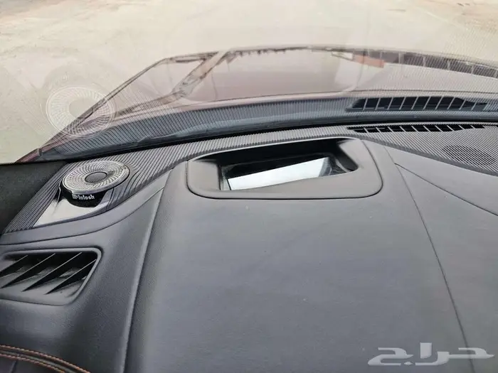 جيب جراند شيروكي ساميت 2021 اعلى فئة 18