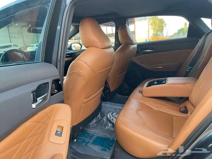 تويوتا افالون بريميوم 2019 7