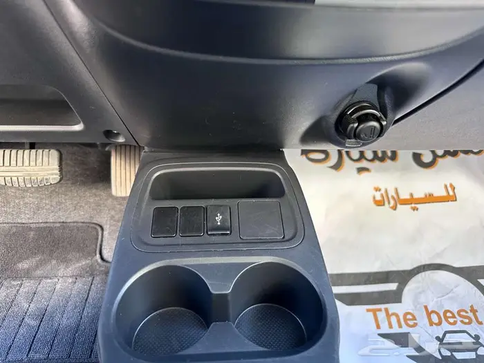 ميتسوبيشي سبيس ستار 2023 15