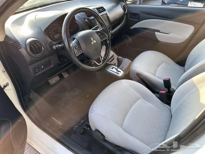 ميتسوبيشي سبيس ستار 2023 20