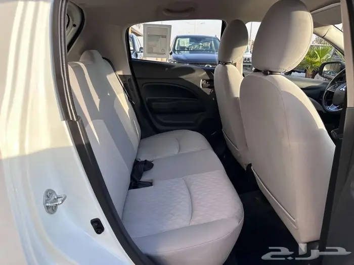 ميتسوبيشي سبيس ستار 2023 21