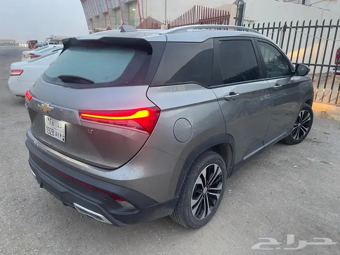 شيفرولية كابتيفا 2024 8