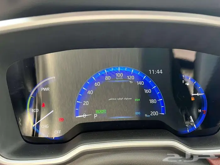 كورولاكروس ليمتد فل كامل 2024 اصفار 6