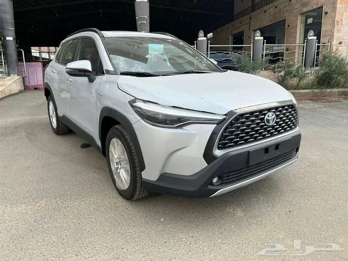 كورولاكروس ليمتد فل كامل 2024 اصفار 2