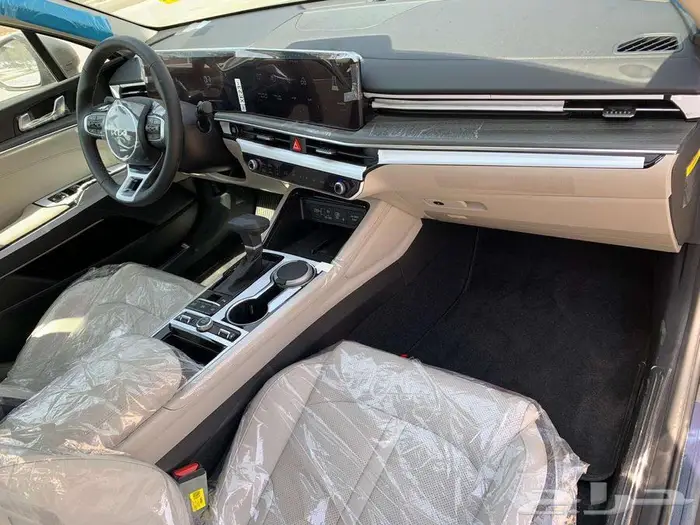 كيا k5 موديل 2026 نص فل 10