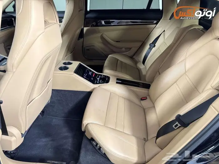 2021 بورشه باناميرا 4 8