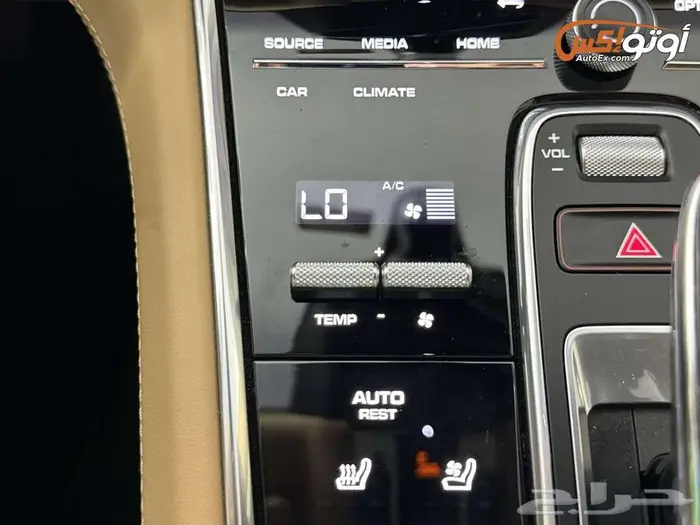 2021 بورشه باناميرا 4 11