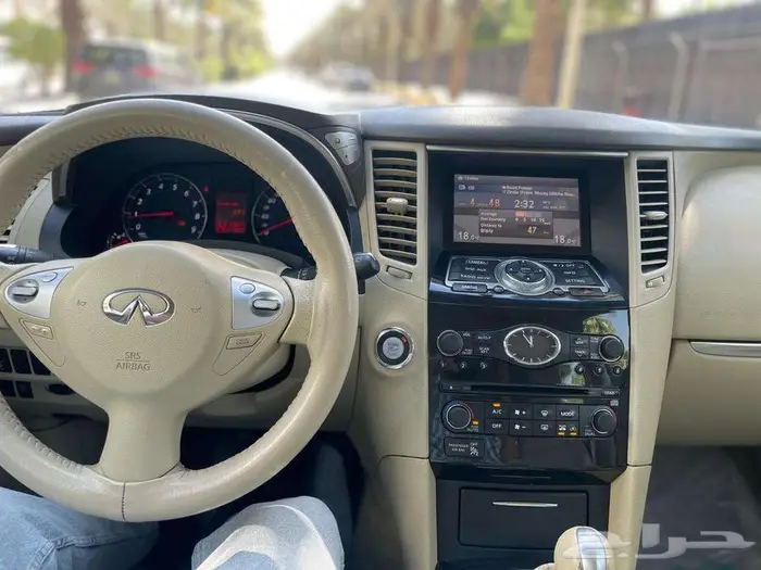 انفنيتي FX 35 مخزن ممشى قليل ممتاز 18