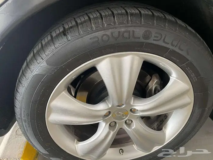 انفنيتي FX 35 مخزن ممشى قليل ممتاز 23