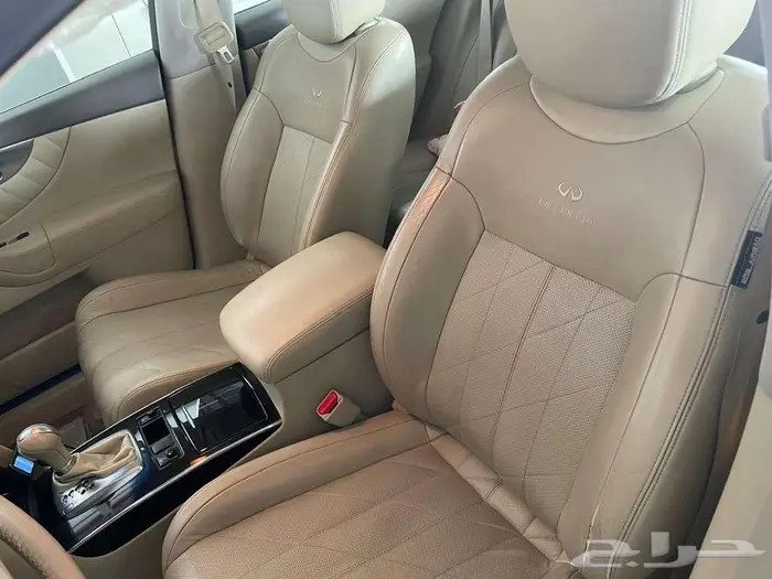 انفنيتي FX 35 مخزن ممشى قليل ممتاز 29