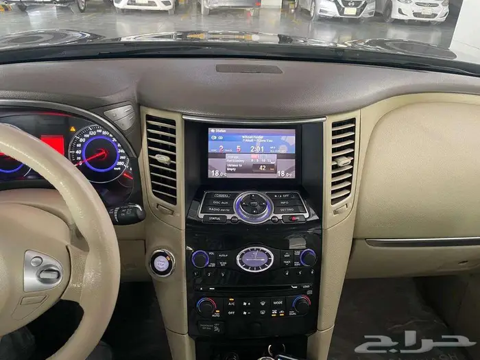 انفنيتي FX 35 مخزن ممشى قليل ممتاز 30