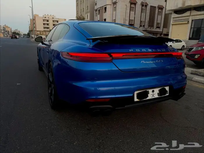 بورش GTS مميزه نظيفة جدا ومعدله موديل 2022 4