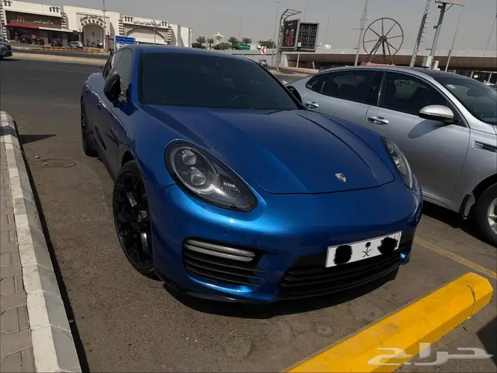 بورش GTS مميزه نظيفة جدا ومعدله موديل 2022 1