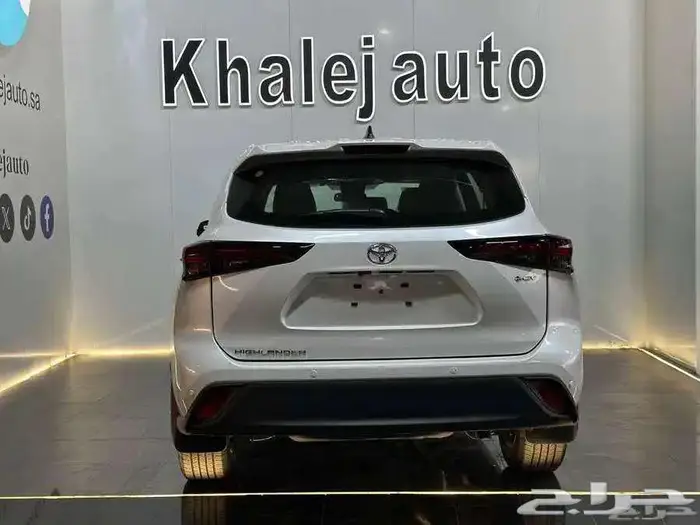 تويوتا هايلاندر gle موديل 2025 كاش و أقساط 3